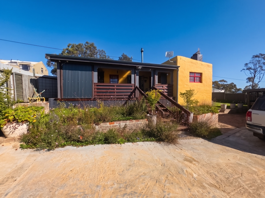 2 Bedroom Property for Sale in Napier Western Cape